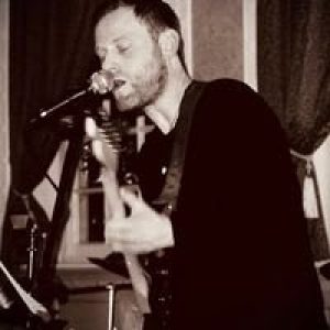 louis Bennett — Live singer